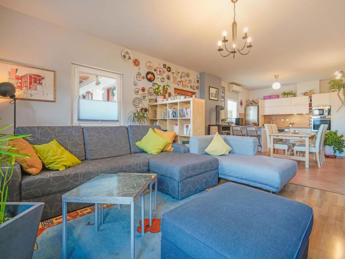 Holiday Home Villa More By Interhome Lovran Eksteriør bilde